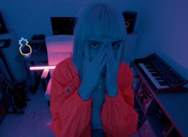 Marti Stone, in uscita “Spazio”: un arcobaleno electropop che esplode nel suo nuovo EP.